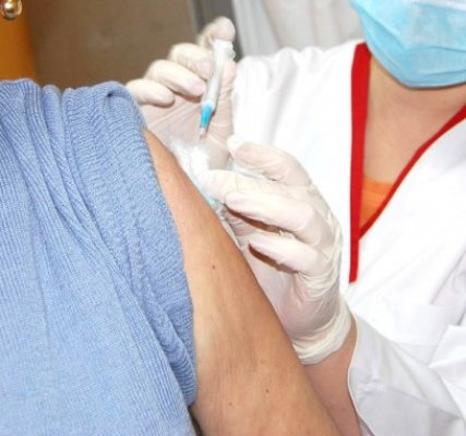 Peste 800 de constănţeni s-au vaccinat împotriva gripei